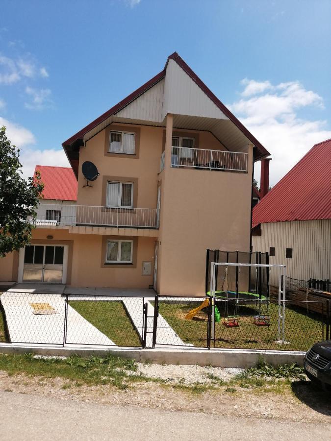 Snam Rooms&Apartment Жабляк Экстерьер фото