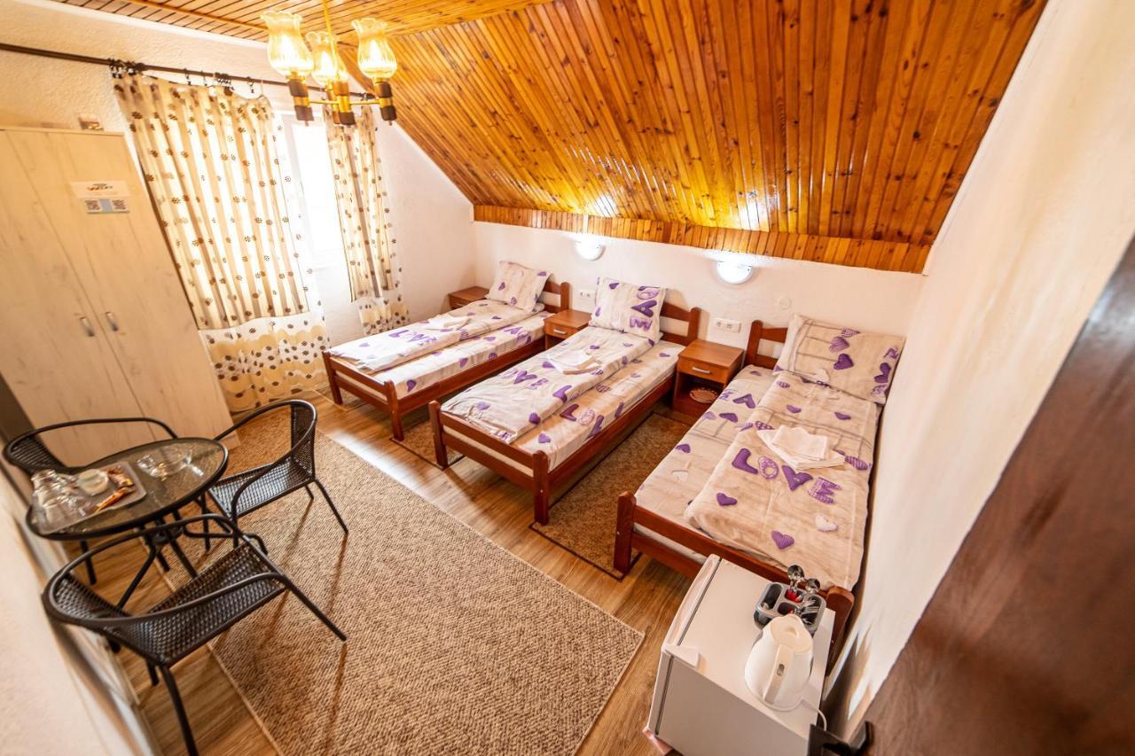 Snam Rooms&Apartment Жабляк Экстерьер фото